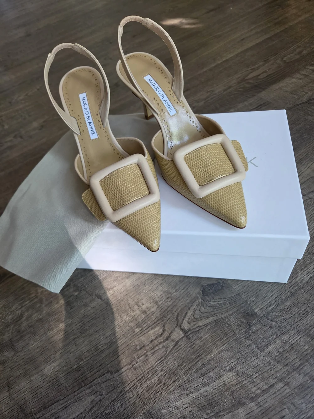 Light Beige Calf Leather Buckle Detail Slingback Pumps - Picture 9 of 10